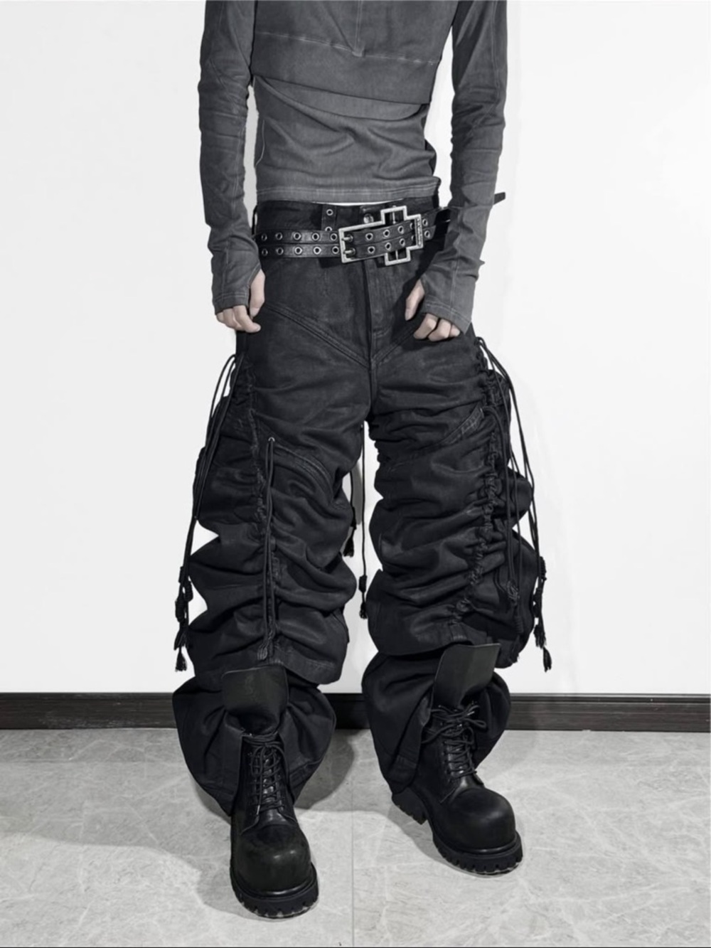 Black Men’s Wide Cargo Pants with Adjustable Drawcords - Picture 4 of 4